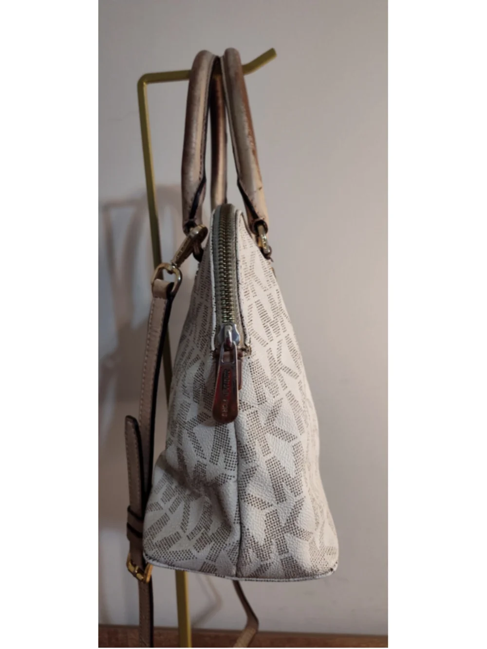 Women's Michael Kors Satchel Bag One Size White Beige